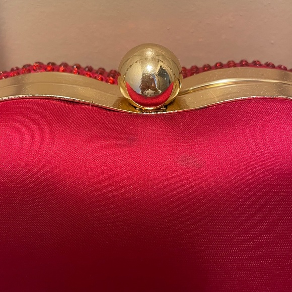 Heart Handbag - Picture 4 of 5